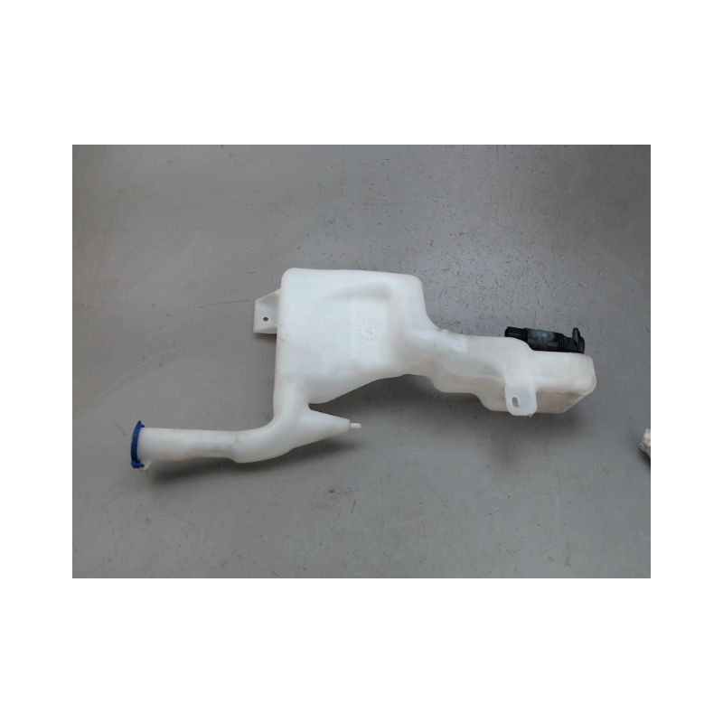 RESERVOIR LAVE-GLACE AVANT FORD FIESTA