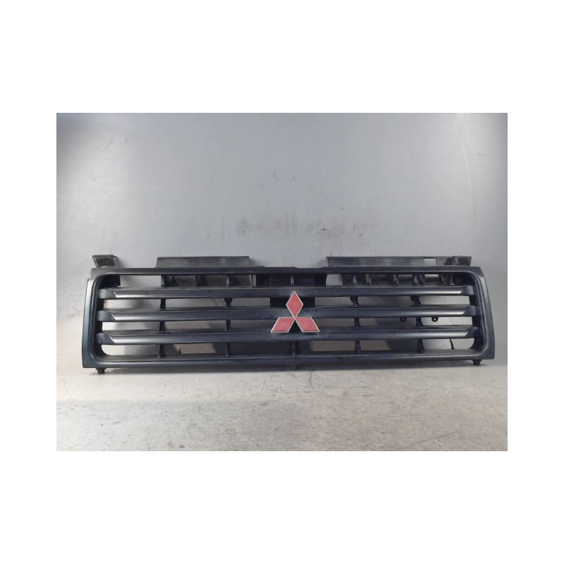 CALANDRE MITSUBISHI PAJERO BRK 91-97