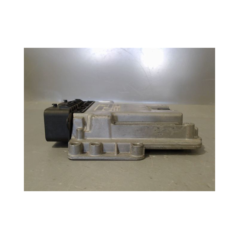CALCULATEUR MOTEUR CITROEN C3