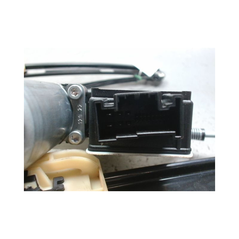 MECANISME+MOTEUR LEVE-GLACE AVANT GAUCHE SEAT IBIZA