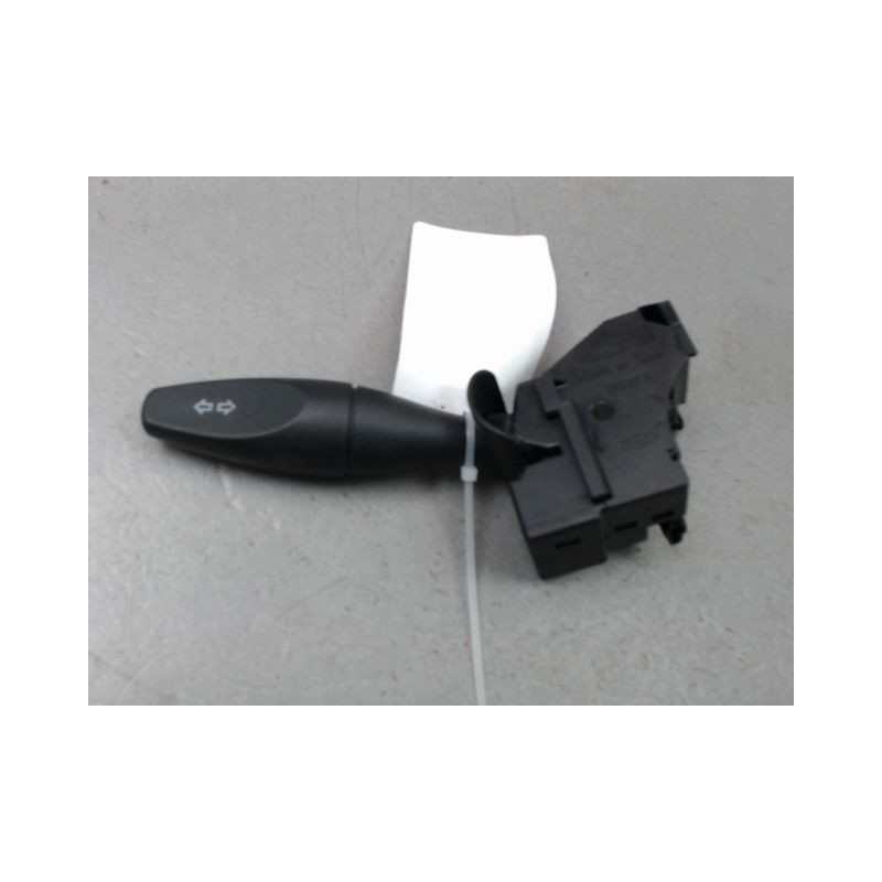 COMMANDE CLIGNOTANT FORD FIESTA V Phase 2 2005-2008