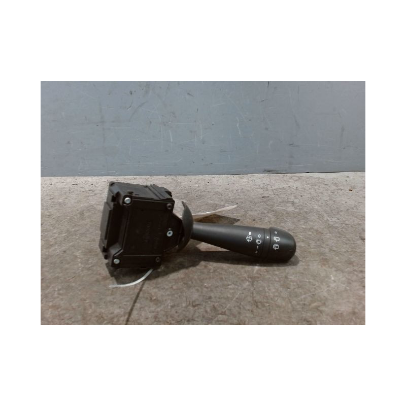 COMMANDE ESSUIE GLACE DACIA SANDERO 2008-