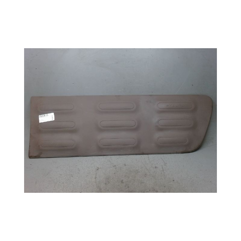 PROTECTION PORTE AVANT DROIT CITROEN C4 CACTUS