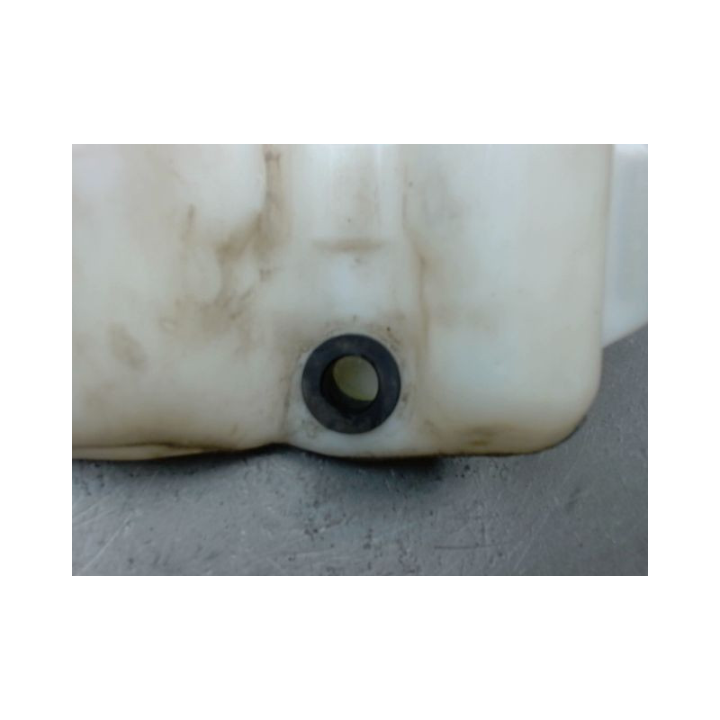 RESERVOIR LAVE-GLACE AVANT RENAULT ESPACE 2006-