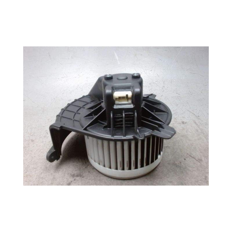 MOTEUR VENTILATEUR CHAUFFAGE RENAULT MASTER