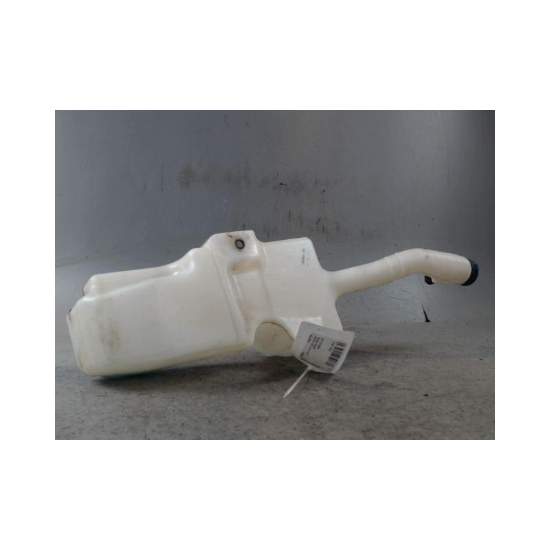 RESERVOIR LAVE-GLACE AVANT FIAT 500