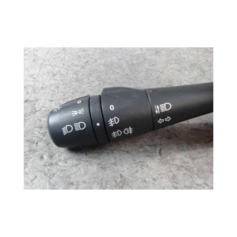 COMMANDE CLIGNOTANT RENAULT CLIO IV
