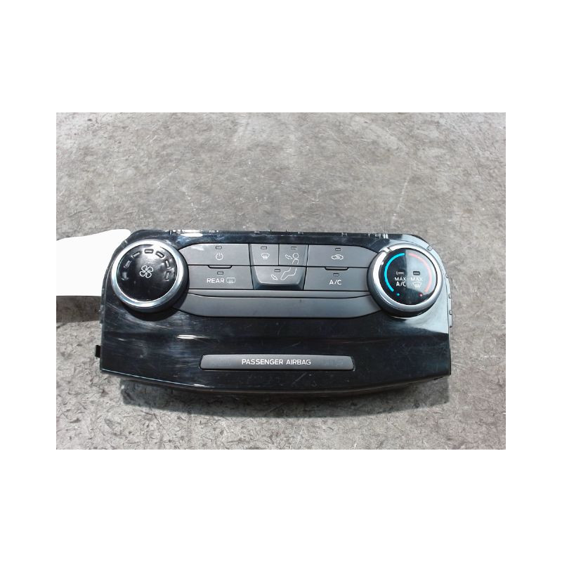 COMMANDE DE CHAUFFAGE FORD PUMA