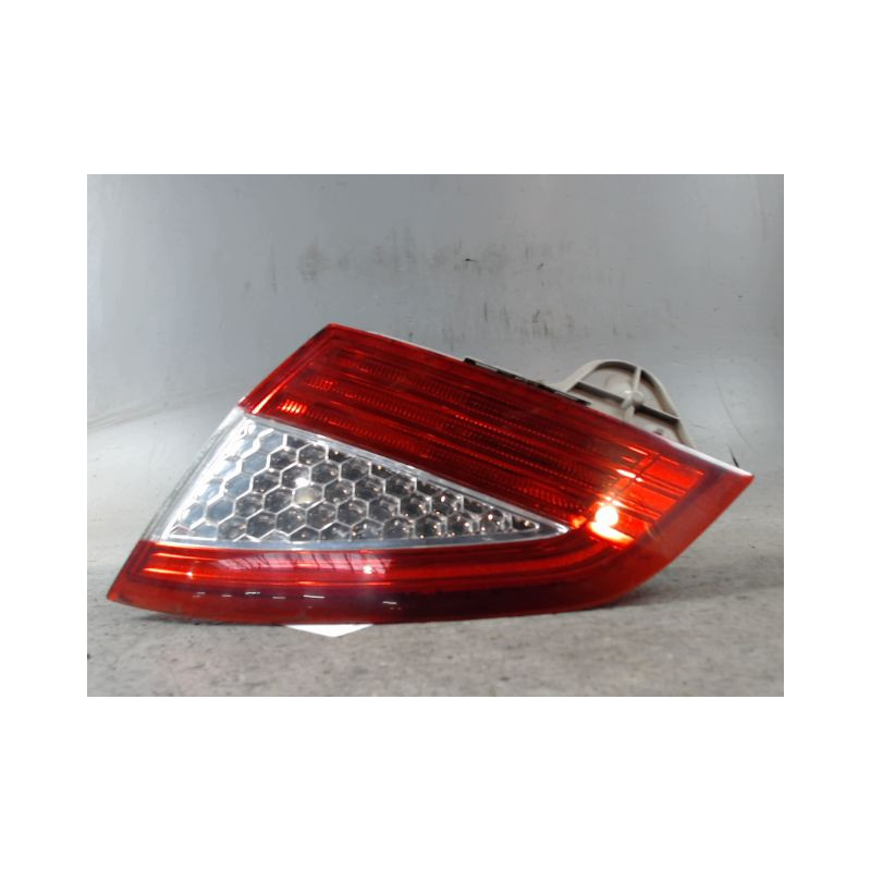 FEU ARRIERE INTERIEUR DROIT FORD MONDEO 2007-