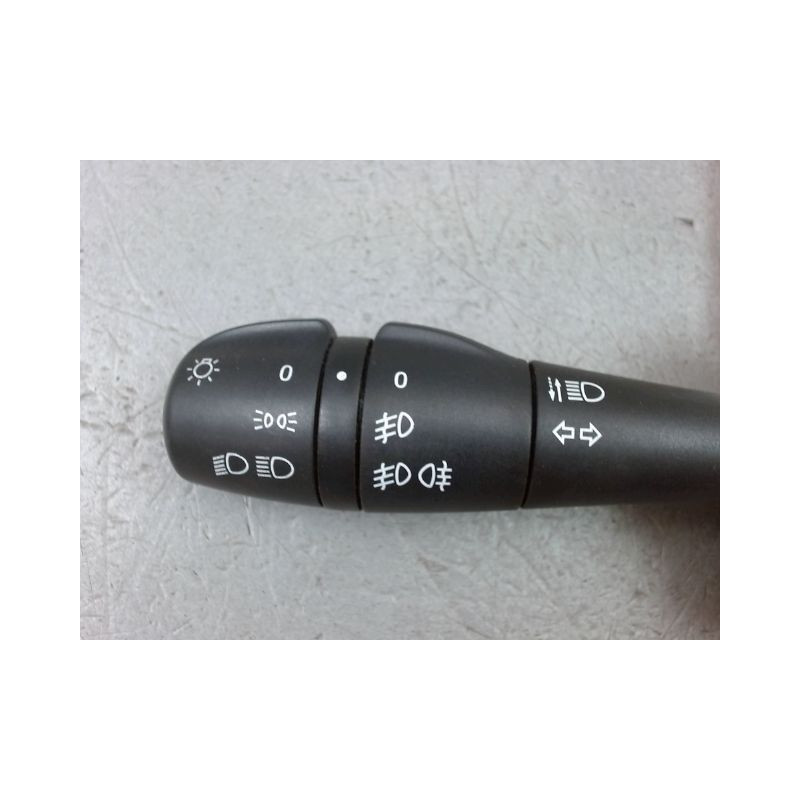 COMMANDE ECLAIRAGE RENAULT CLIO IV Phase 1 2012-...