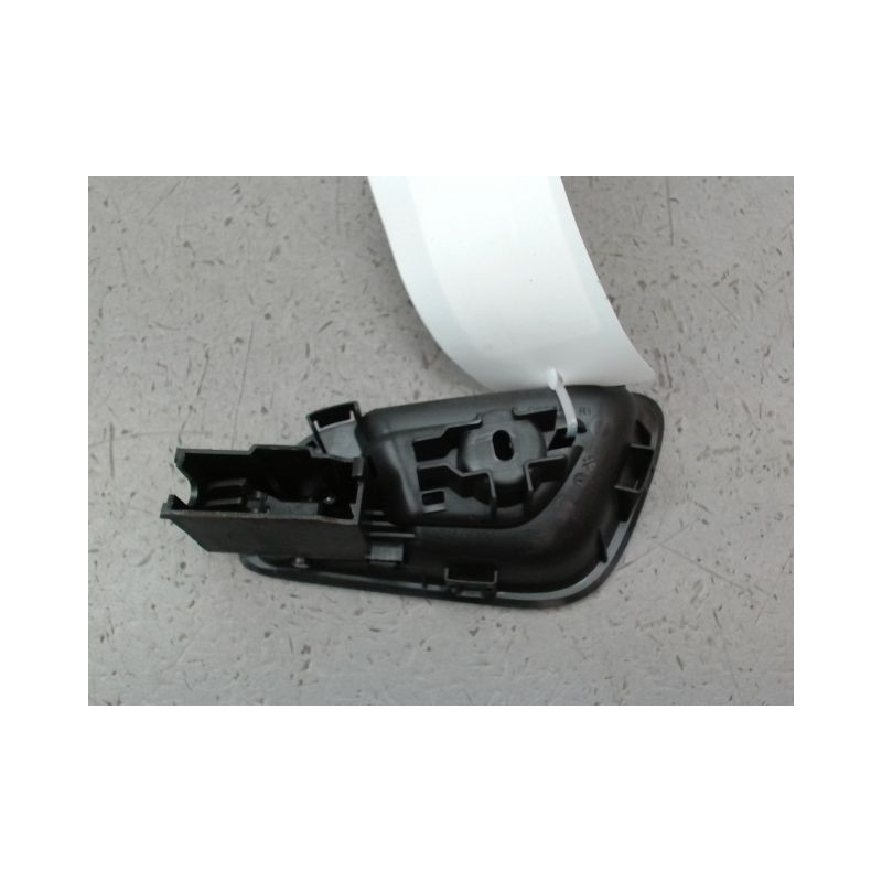 POIGNEE INTERIEURE PORTE AVANT DROIT FORD T.COURIER
