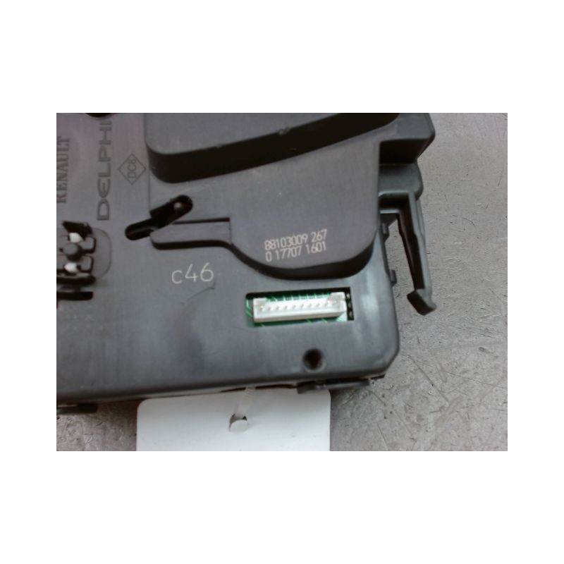 COMMANDE ESSUIE GLACE RENAULT MODUS Phase 1 2004-2007