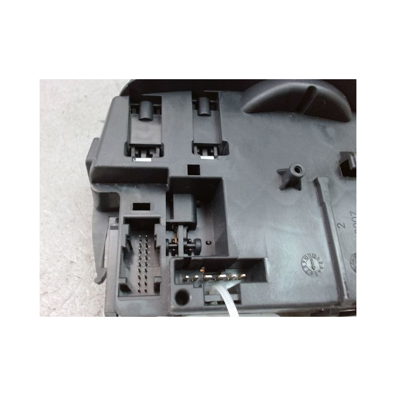 COMMANDE ESSUIE GLACE RENAULT MODUS Phase 1 2004-2007