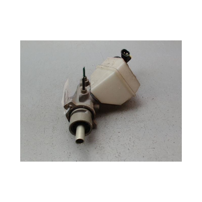 MAITRE CYLINDRE RENAULT CLIO II Phase 2 2001-2006