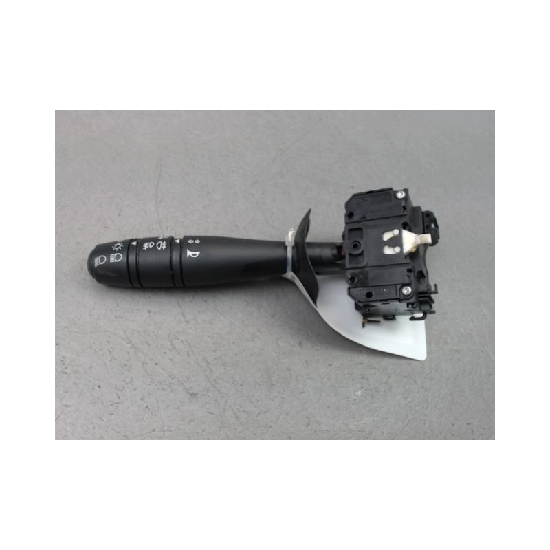 COMMANDE ECLAIRAGE RENAULT TWINGO II Phase 1 2007-2011