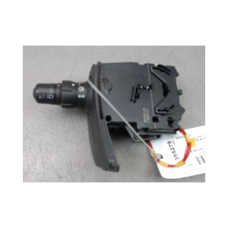 COMMANDE ECLAIRAGE RENAULT GRAND MODUS Phase 2 2008-2012