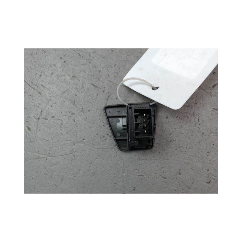 COMMANDE LEVE-GLACE PORTE AVG FIAT PANDA II 2003-2012