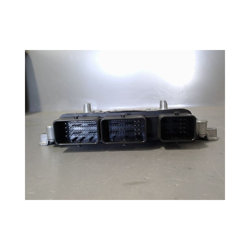 CALCULATEUR MOTEUR CITROEN C5