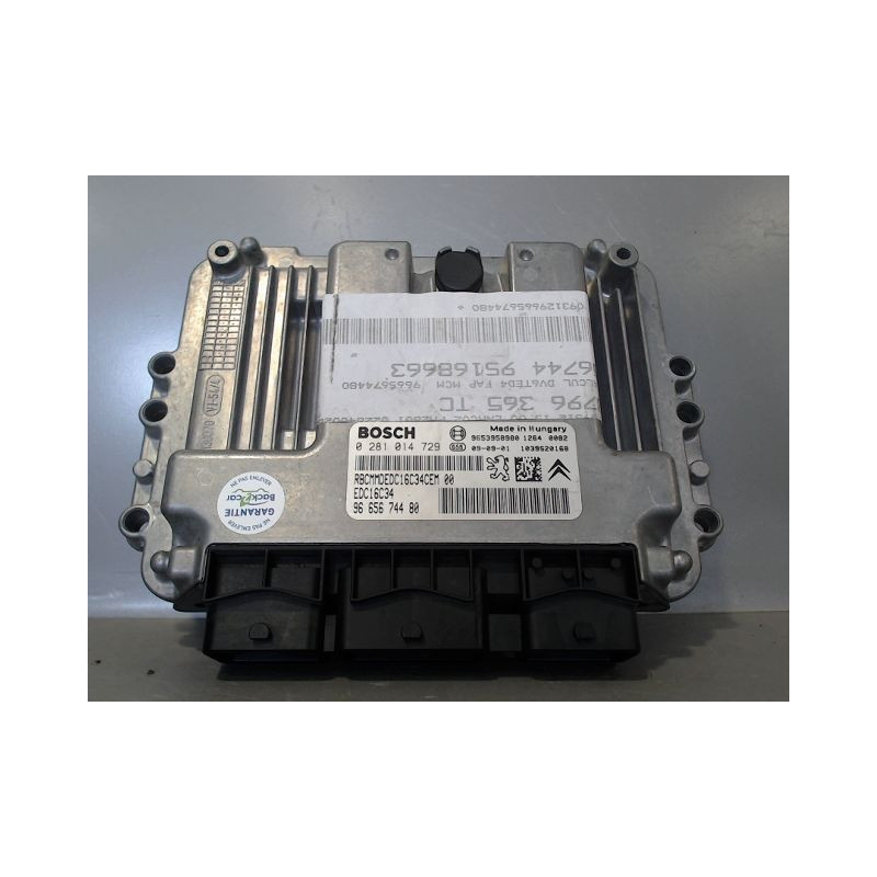 CALCULATEUR MOTEUR PEUGEOT 5008