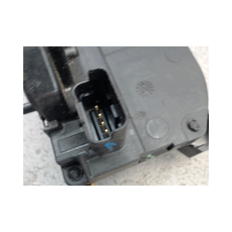 SYSTEME CONDAMNATION ARRIERE GAUCHE RENAULT MODUS
