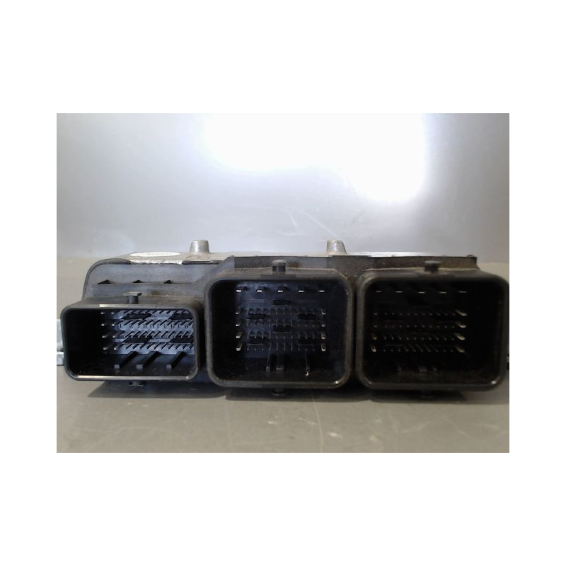 CALCULATEUR MOTEUR CITROEN DS5