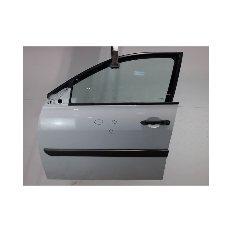 PORTE AVANT GAUCHE RENAULT MEGANE