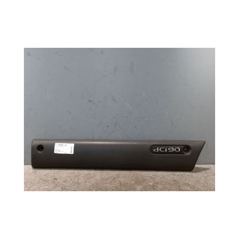 PROTECTION PORTE AVANT DROIT RENAULT MASTER