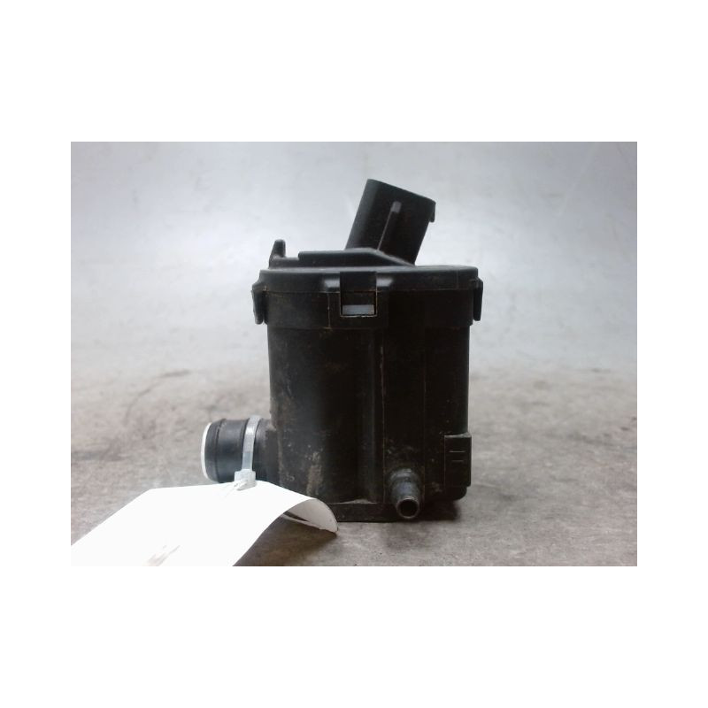 POMPE LAVE-GLACE AVANT KIA RIO