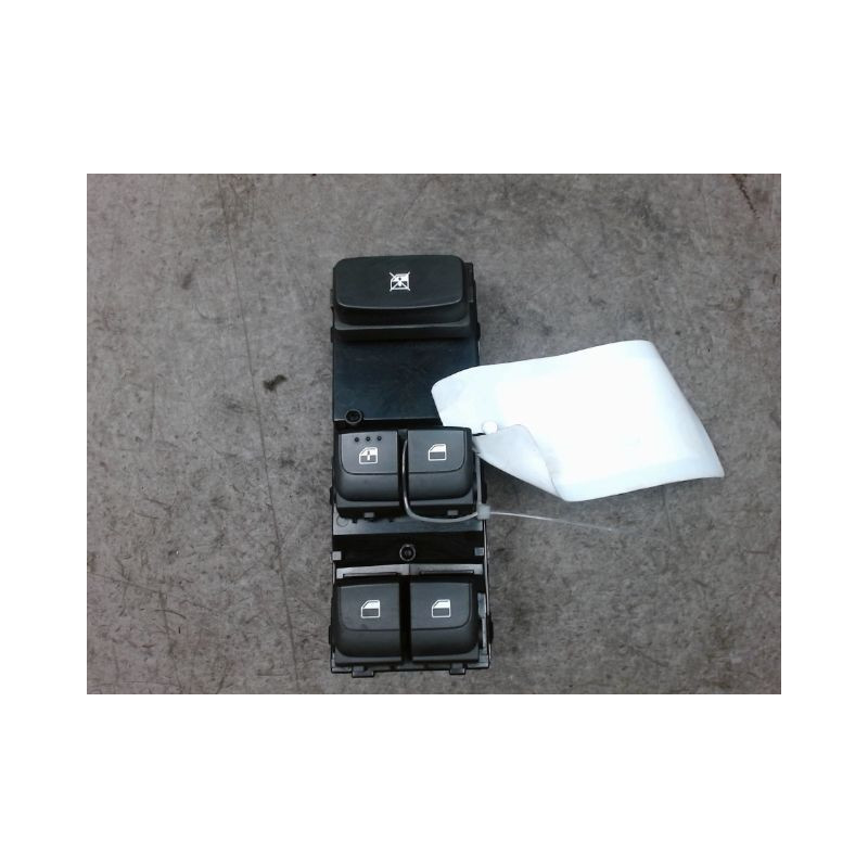 COMMANDE LEVE-GLACE PORTE AVG KIA RIO