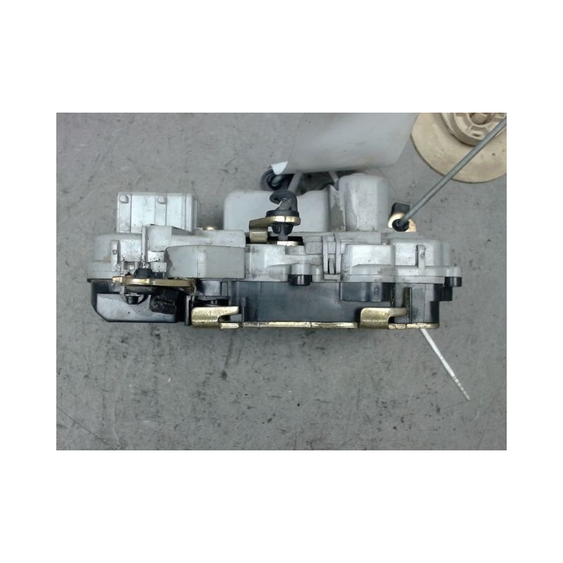 SYSTEME CONDAMNATION AVANT DROIT PEUGEOT 406 95-99