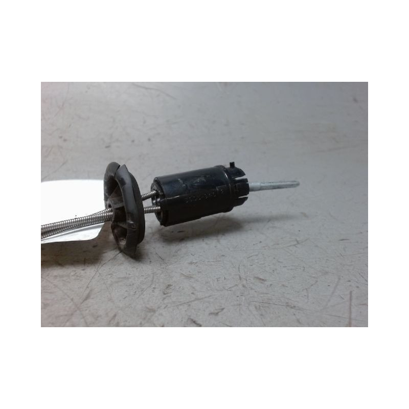 RETROVISEUR EXTERIEUR GAUCHE FORD FOCUS 98-04