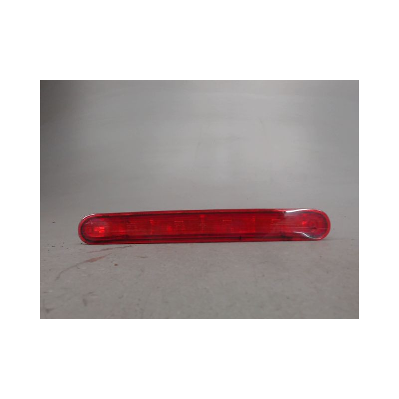 FEUX STOP SUPPLEMENTAIRE PEUGEOT 207