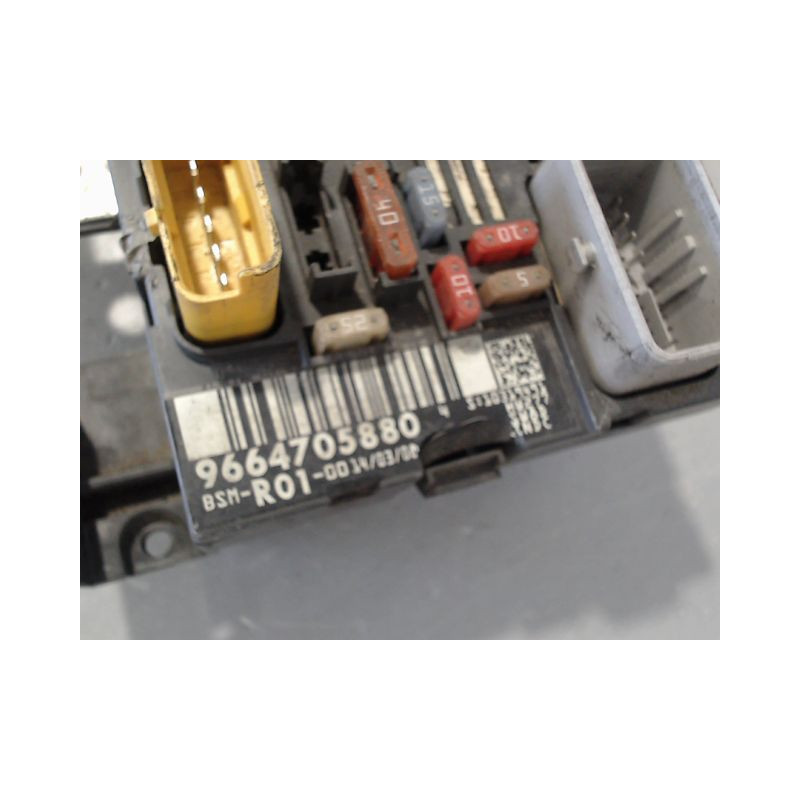 BOITE A FUSIBLES CITROEN C4 PICASSO