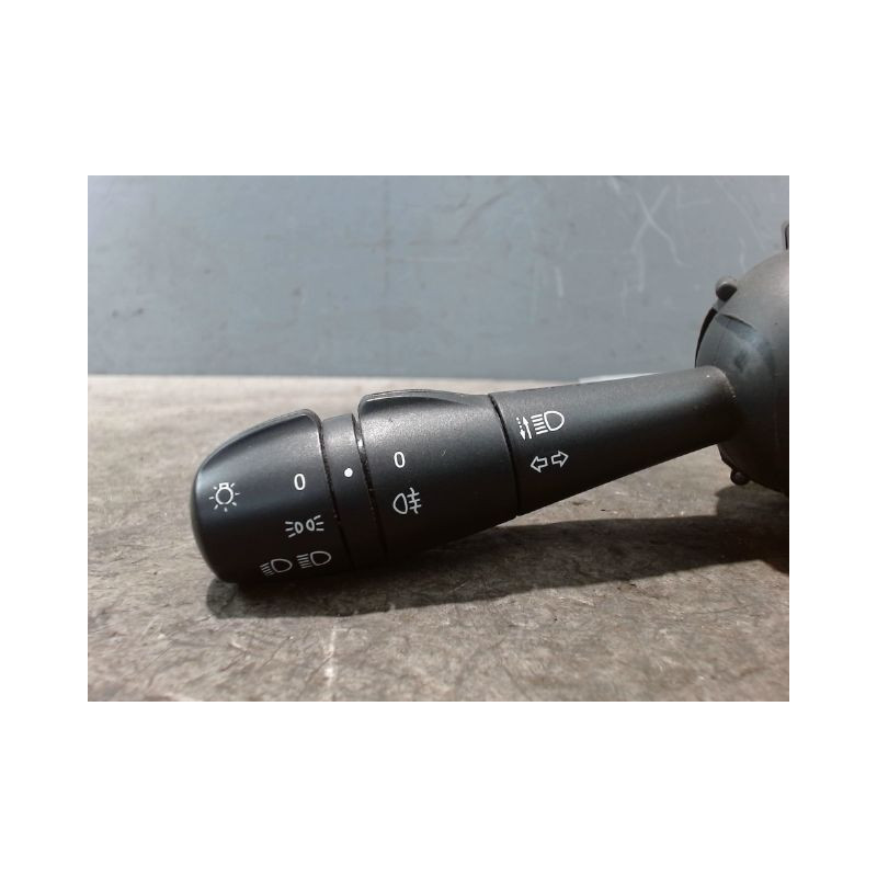 COMMANDE CLIGNOTANT RENAULT CLIO IV