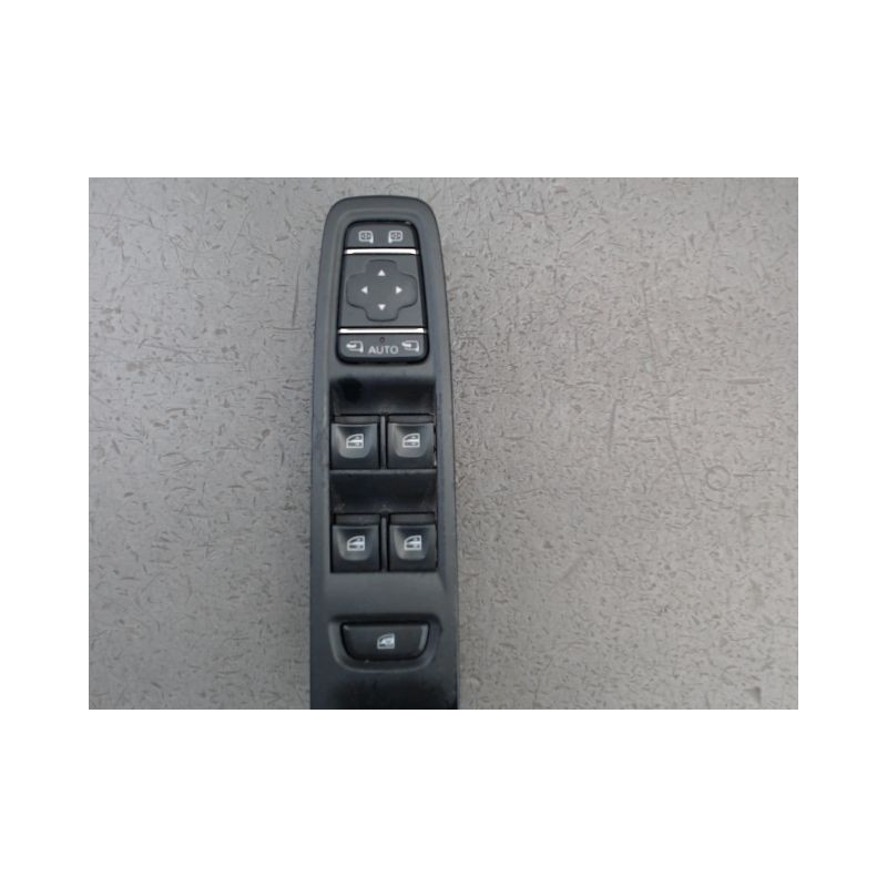 COMMANDE LEVE-GLACE PORTE AVG RENAULT CLIO