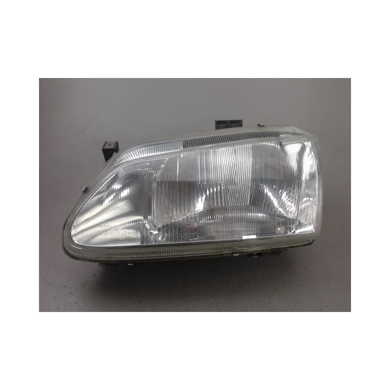 PHARE GAUCHE RENAULT MEGANE