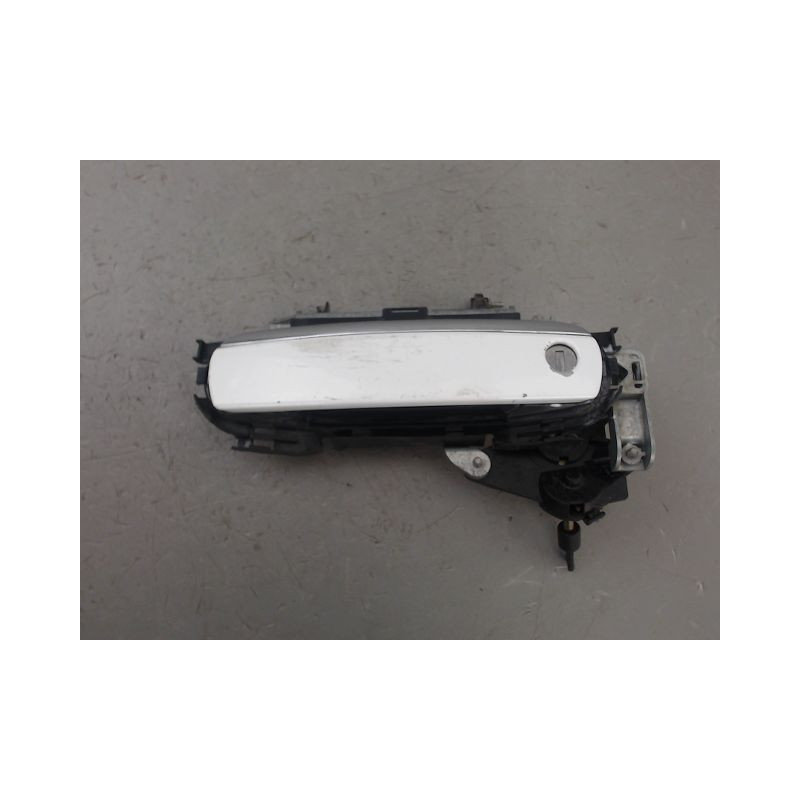 POIGNEE EXTERIEURE PORTE AVANT GAUCHE AUDI A3