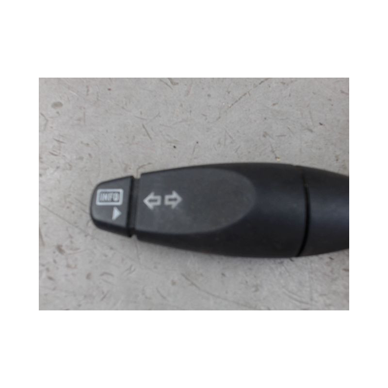 COMMANDE CLIGNOTANT FORD MONDEO