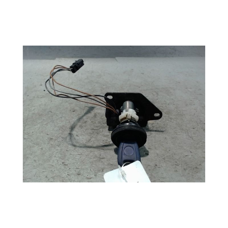 SERRURE HAYON  FIAT PUNTO 99-2003