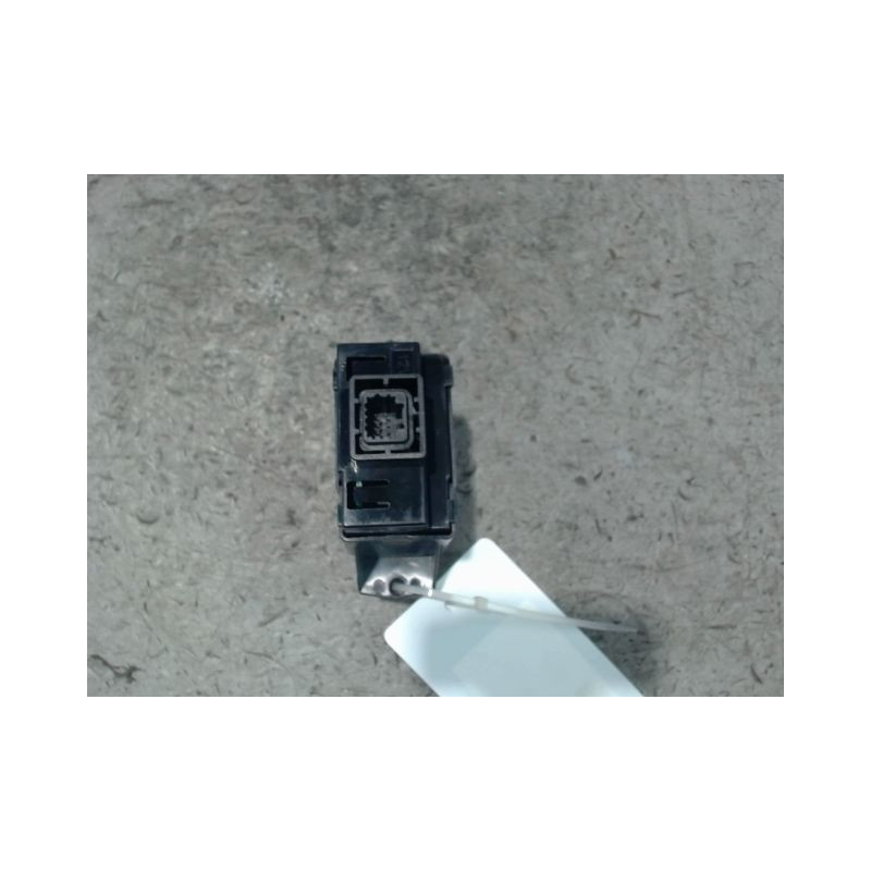 INTERIEUR COMMANDE FREIN A MAIN RENAULT LAGUNA III 2009-