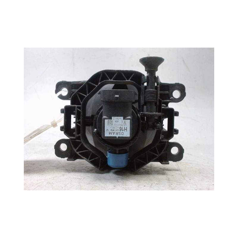 PHARE ANTIBROUILLARD AVANT GAUCHE DACIA SANDERO