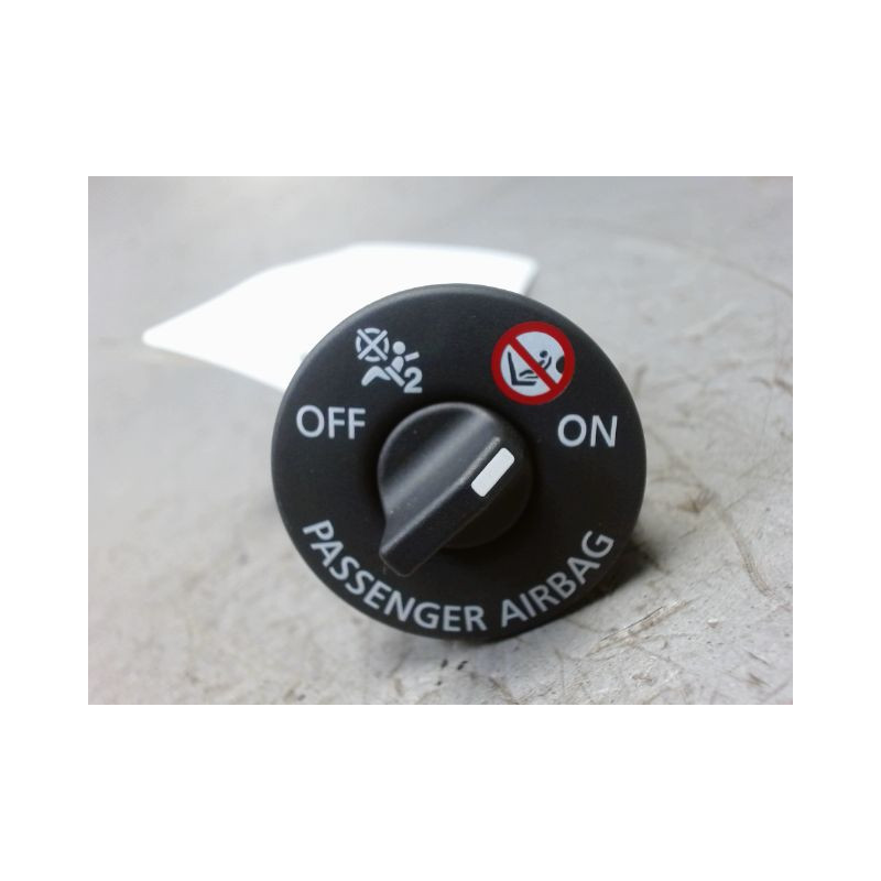 COMMANDE COMMUTATEUR AIRBAG PASSAGER DACIA SANDERO