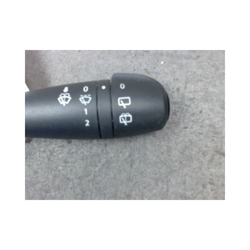 COMMANDE ESSUIE GLACE DACIA SANDERO