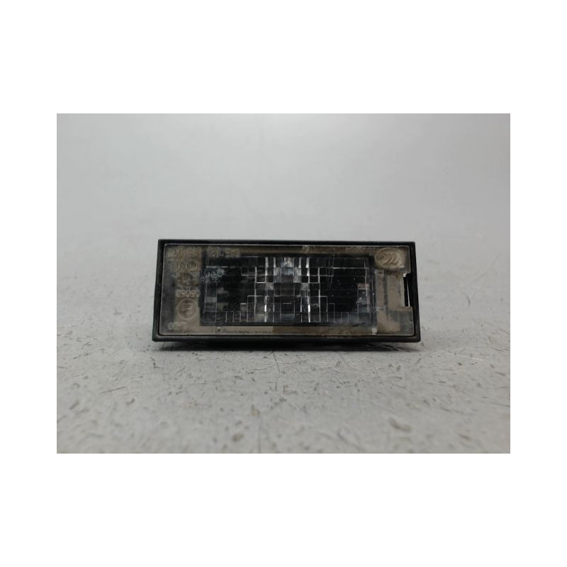 ECLAIREUR PLAQUE DE POLICE GAUCHE RENAULT CLIO IV Phase 1 2012-...
