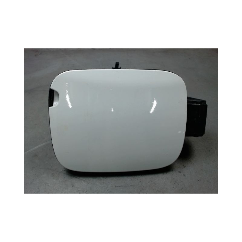 VOLET DE TRAPPE CARBURANT CITROEN C3