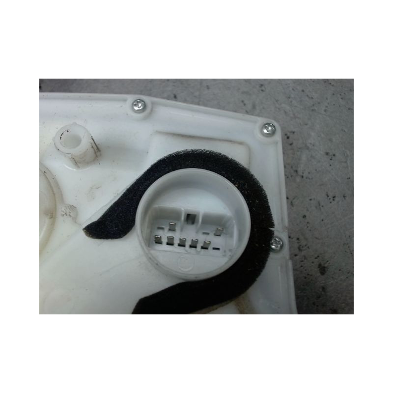 SYSTEME CONDAMNATION AVANT DROIT SUZUKI SWIFT 3P