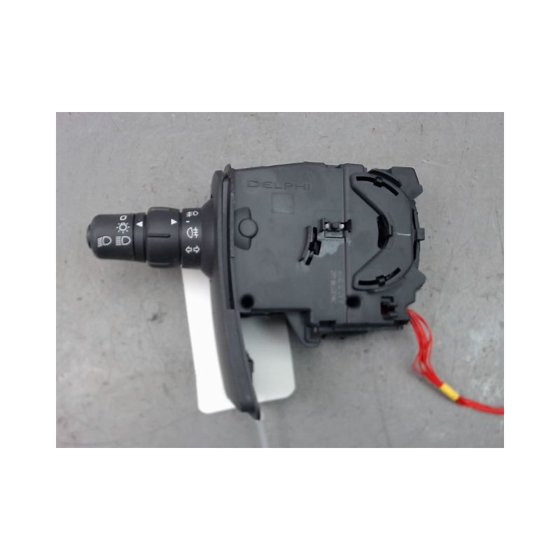 COMMANDE ECLAIRAGE NISSAN NV250