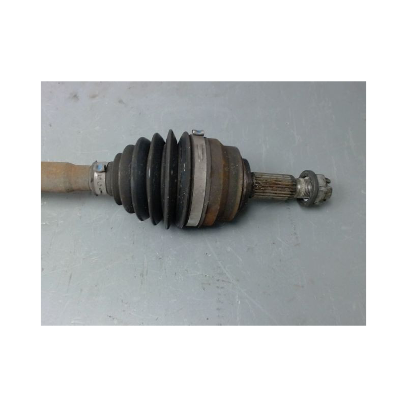 TRANSMISSION AVANT DROIT DACIA SANDERO 1.0 SCe 65