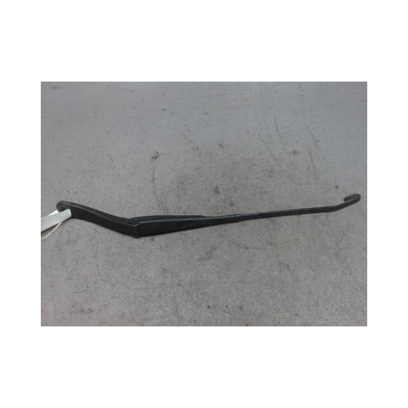 BRAS ESSUIE-GLACE AVANT DROIT DACIA SANDERO 2008-