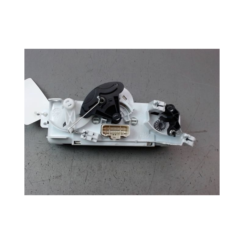 COMMANDE DE CHAUFFAGE NISSAN NV250